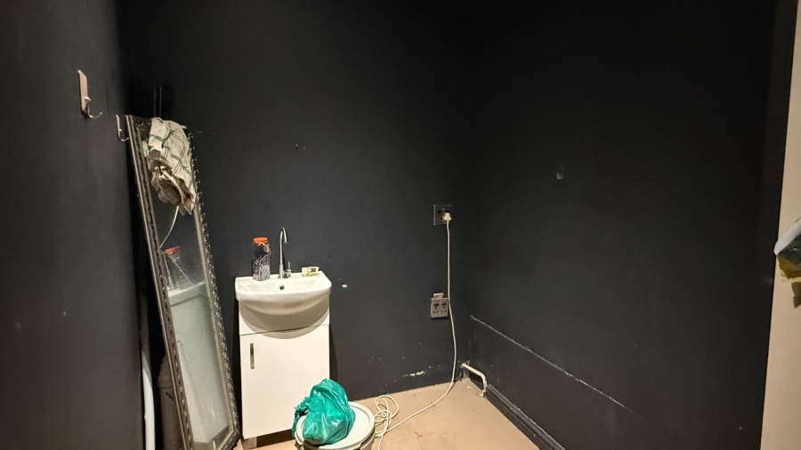 To Let commercial Property for Rent in Gardens Western Cape